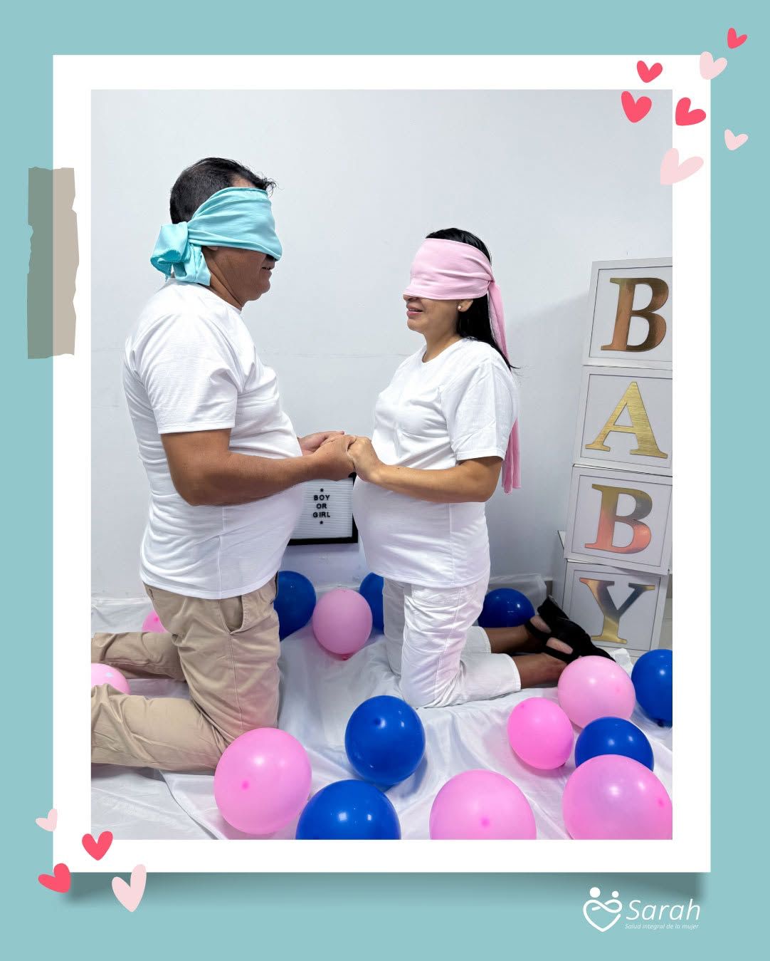 Familia feliz esperando bebé